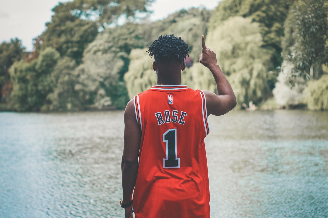 五月NBA比赛直播视频，热血激战，篮球盛宴
